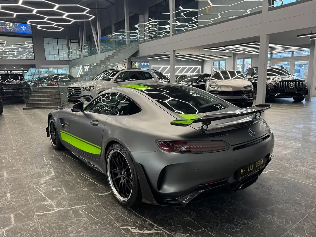 Mercedes-Benz AMG GT Pro - Thumbnail 9