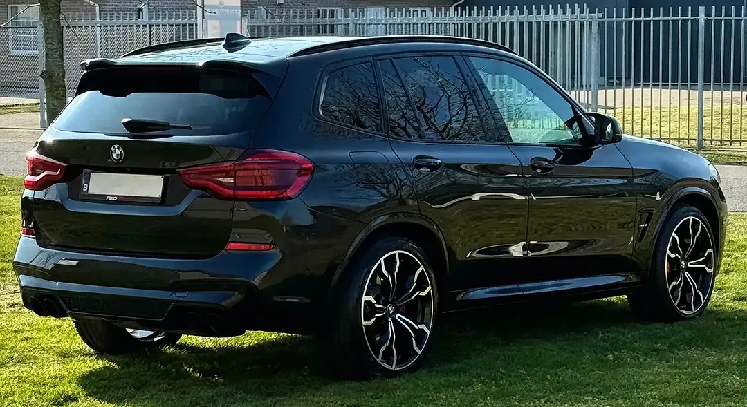 BMW X3 M Competition - Thumbnail 3