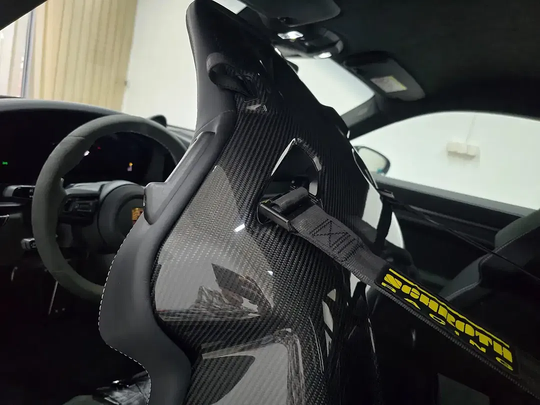 Porsche 911 GT3 Clubsport - Thumbnail 9