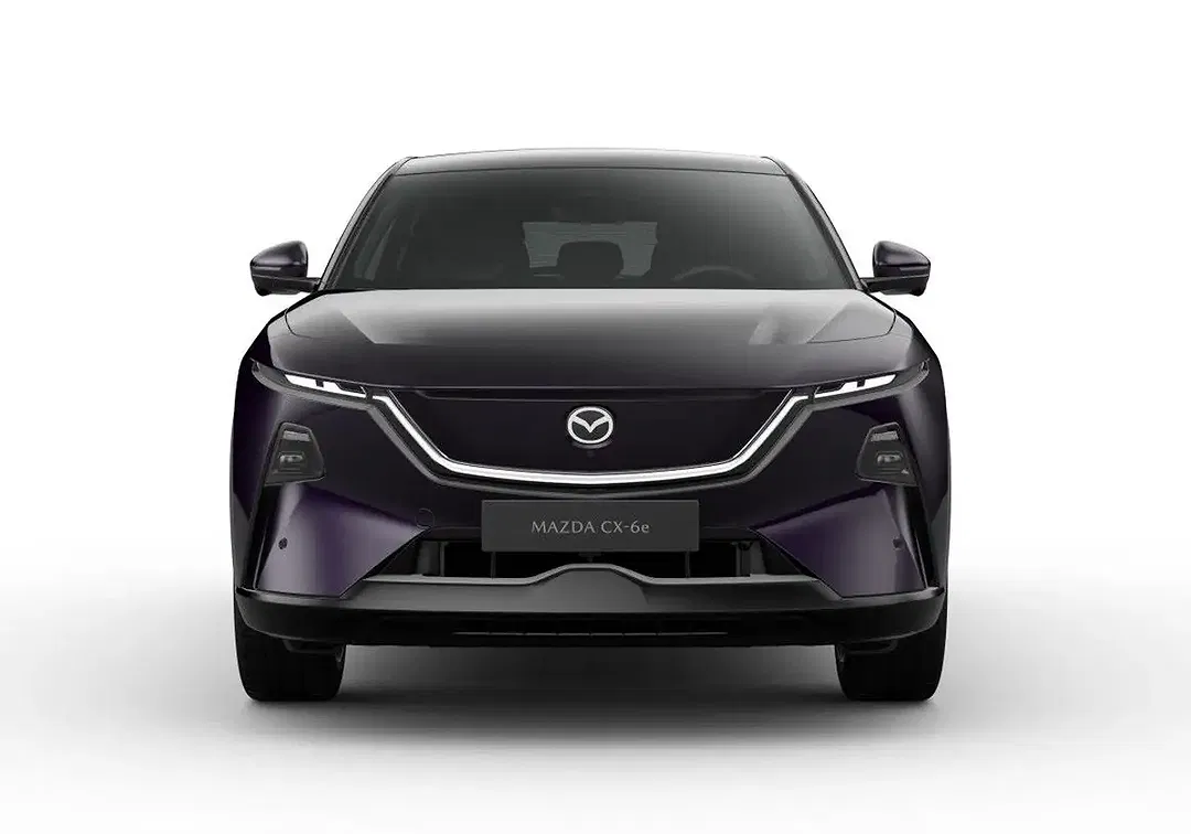 Mazda CX-6e Takumi - Thumbnail 8