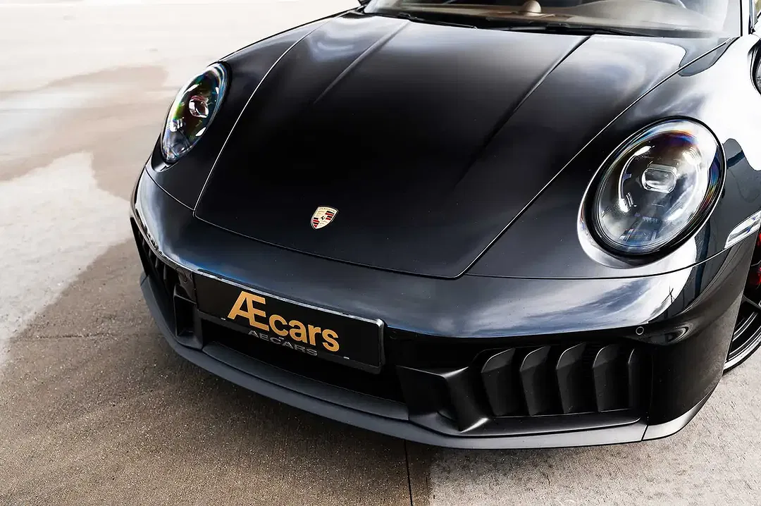 Porsche 992 Targa 4 GTS - Thumbnail 9