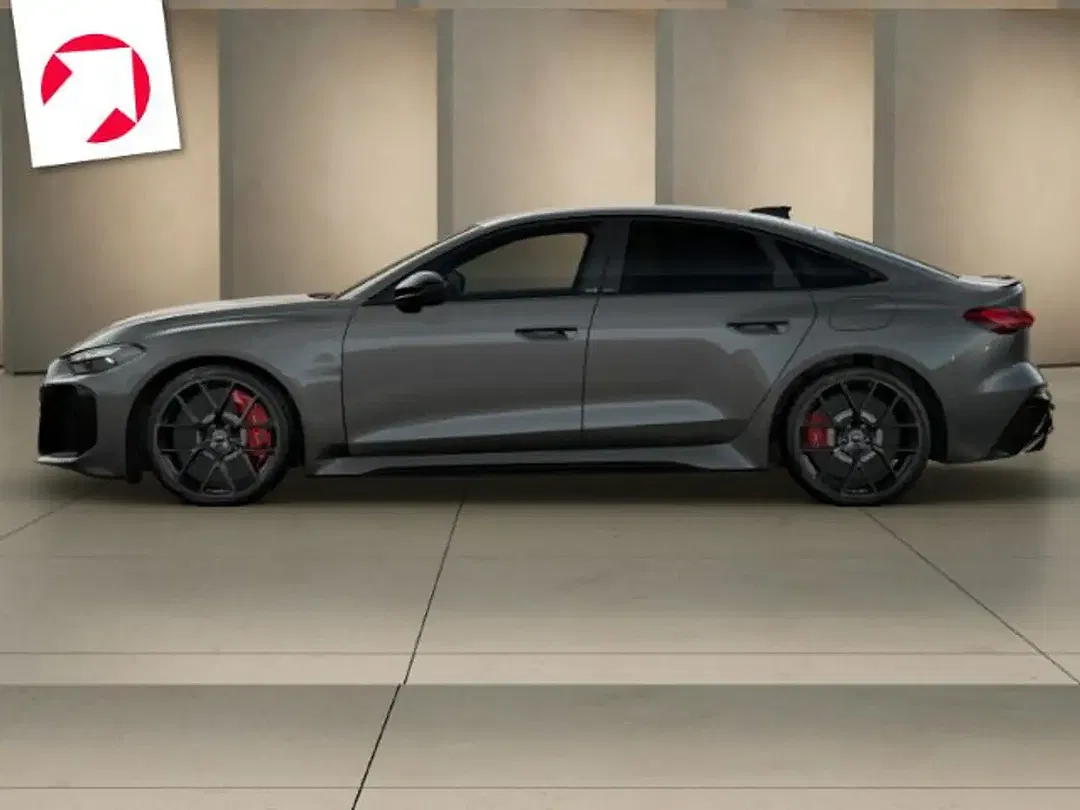 Audi RS5 sport - foto 1