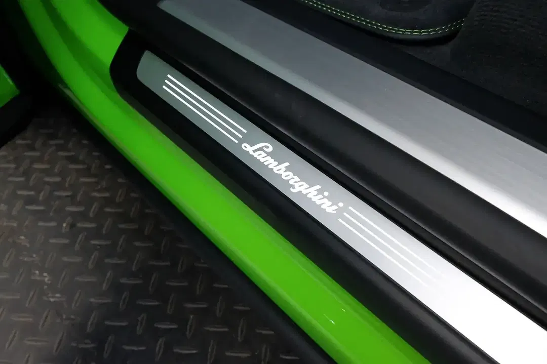 Lamborghini Urus Style - Thumbnail 12