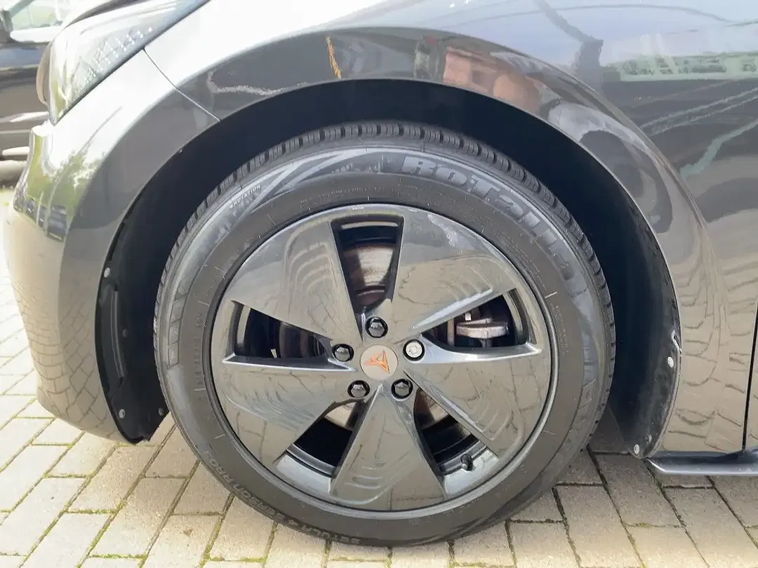CUPRA Born - Thumbnail 14