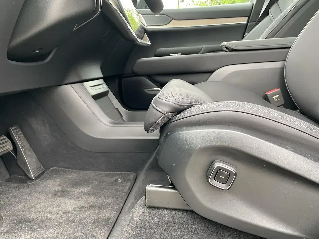 Volvo EX90 Twin Motor Plus Executive - Thumbnail 10