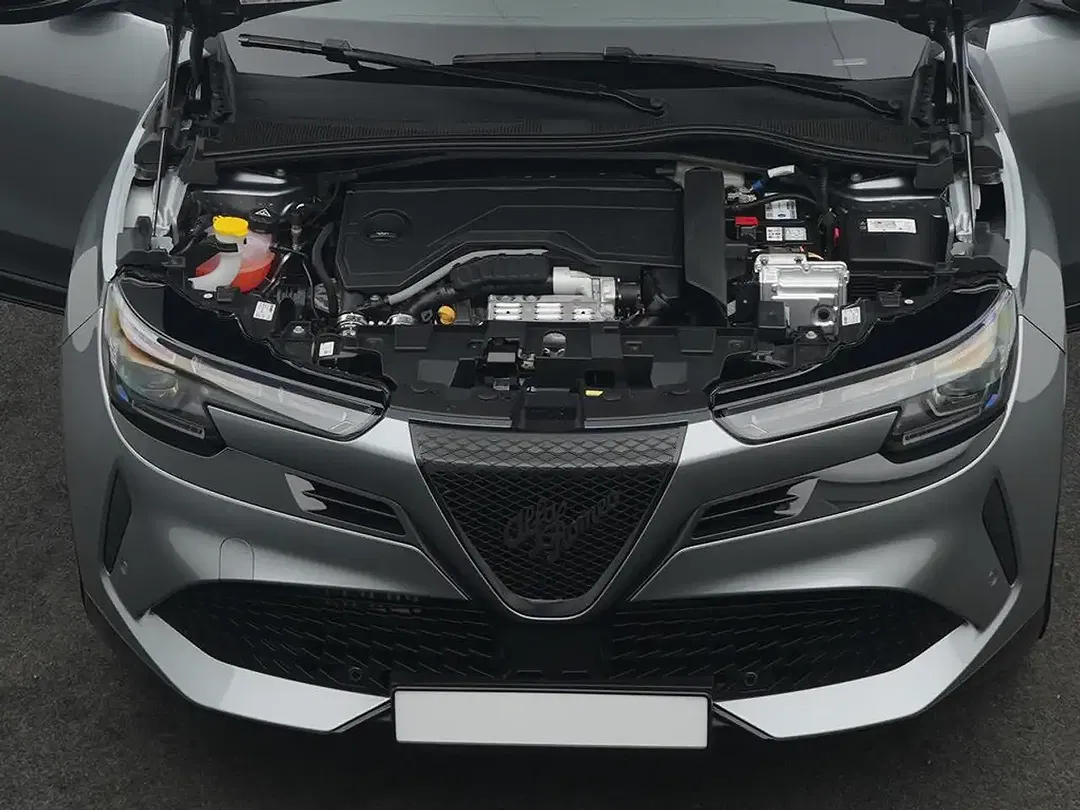 Alfa Romeo Junior 1.2 Ibrida Ti - Thumbnail 5