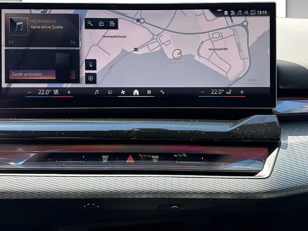 BMW i5 xDrive M - Thumbnail 8