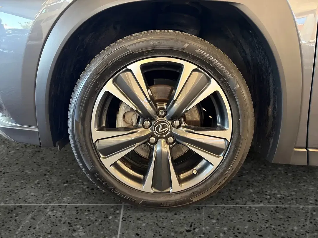 Lexus UX 250h Style Edition - foto 15