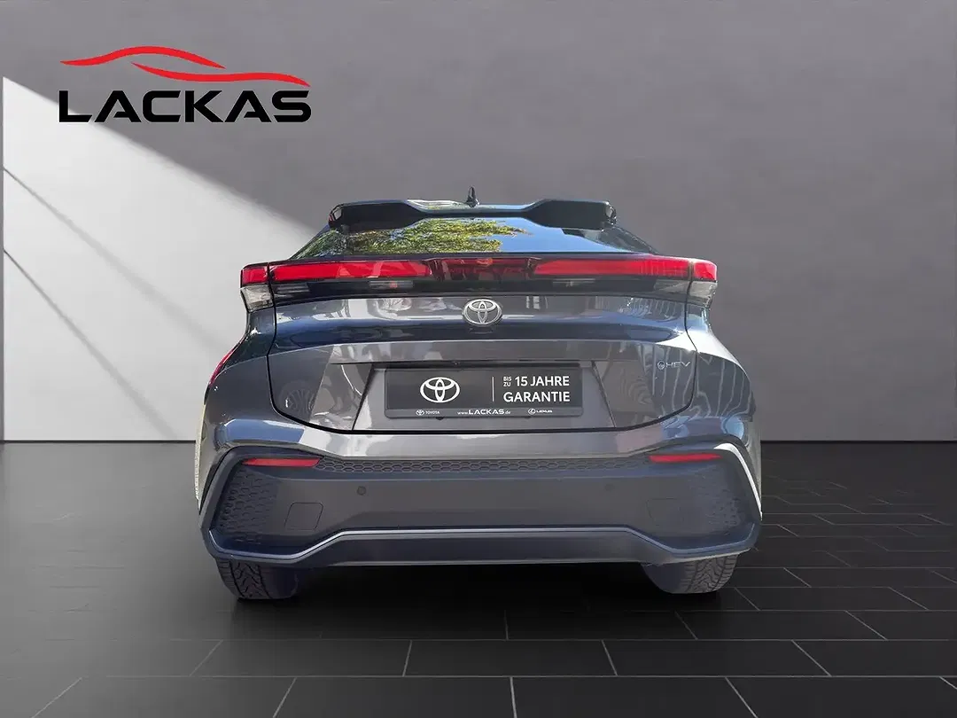 Toyota C-HR Hybrid Teamplayer - Thumbnail 4