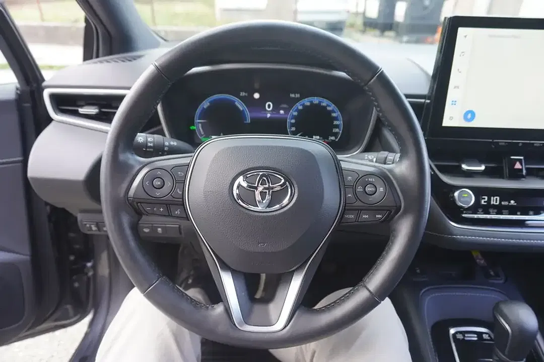 Toyota Corolla Hybrid Active - Thumbnail 14