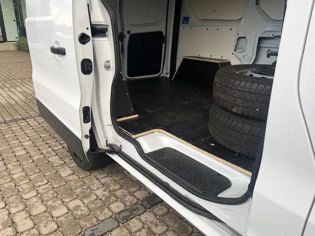 Renault Trafic dCi L1H1 - Thumbnail 10