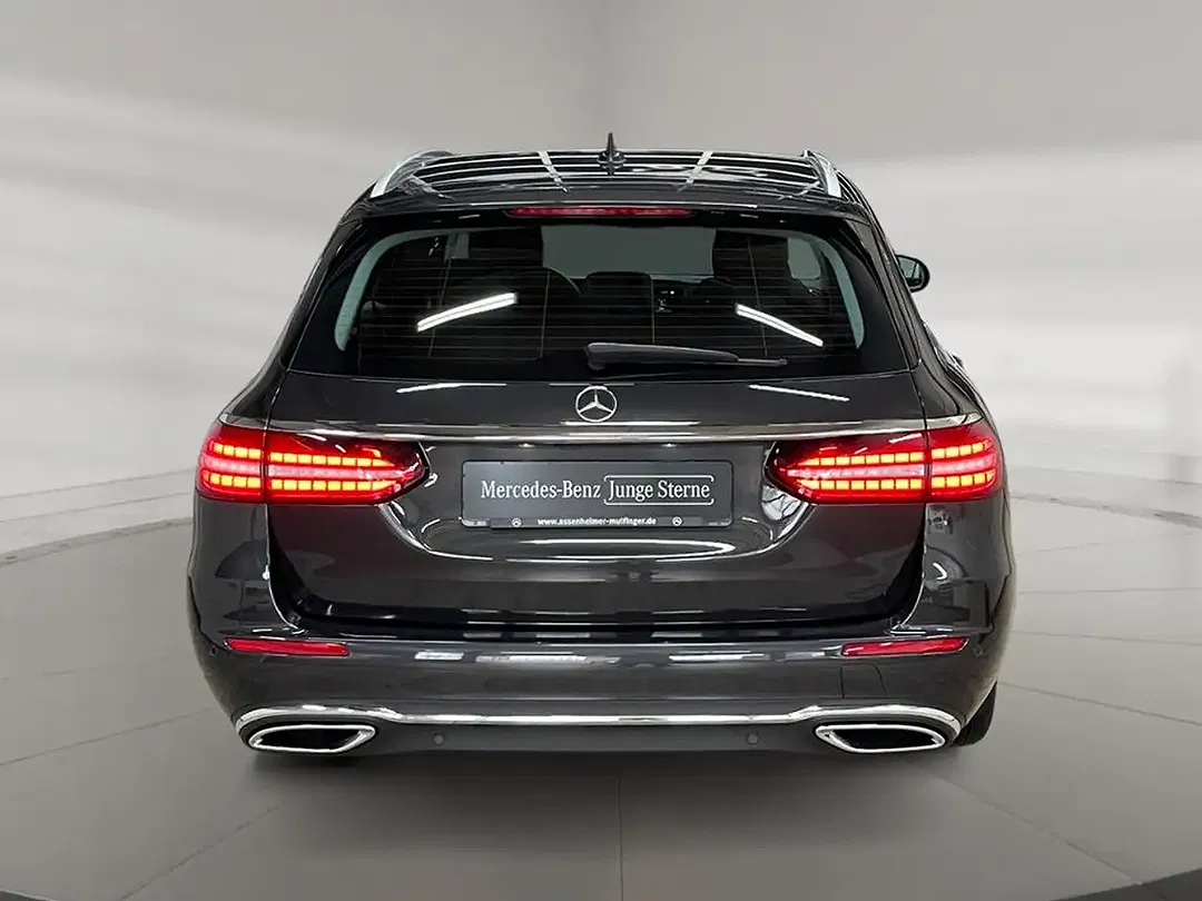Mercedes-Benz E 220 MBUX Avantgarde - Thumbnail 4