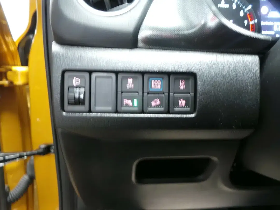 Suzuki Vitara Hybrid 1.5 AGS 4x4 Comfort+ - Thumbnail 13