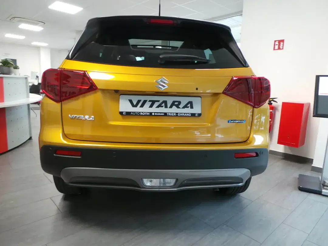 Suzuki Vitara Hybrid 1.5 AGS 4x4 Comfort+ - Thumbnail 4