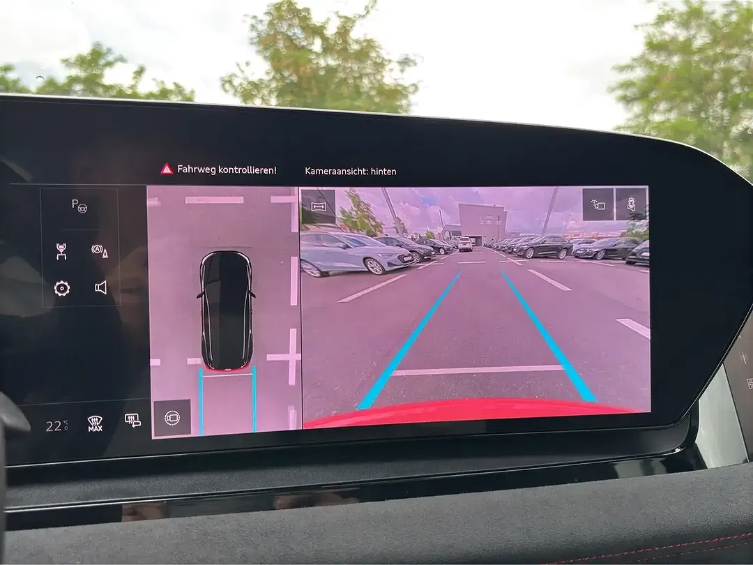 Audi SQ6 e-tron Matrix LED - Thumbnail 20