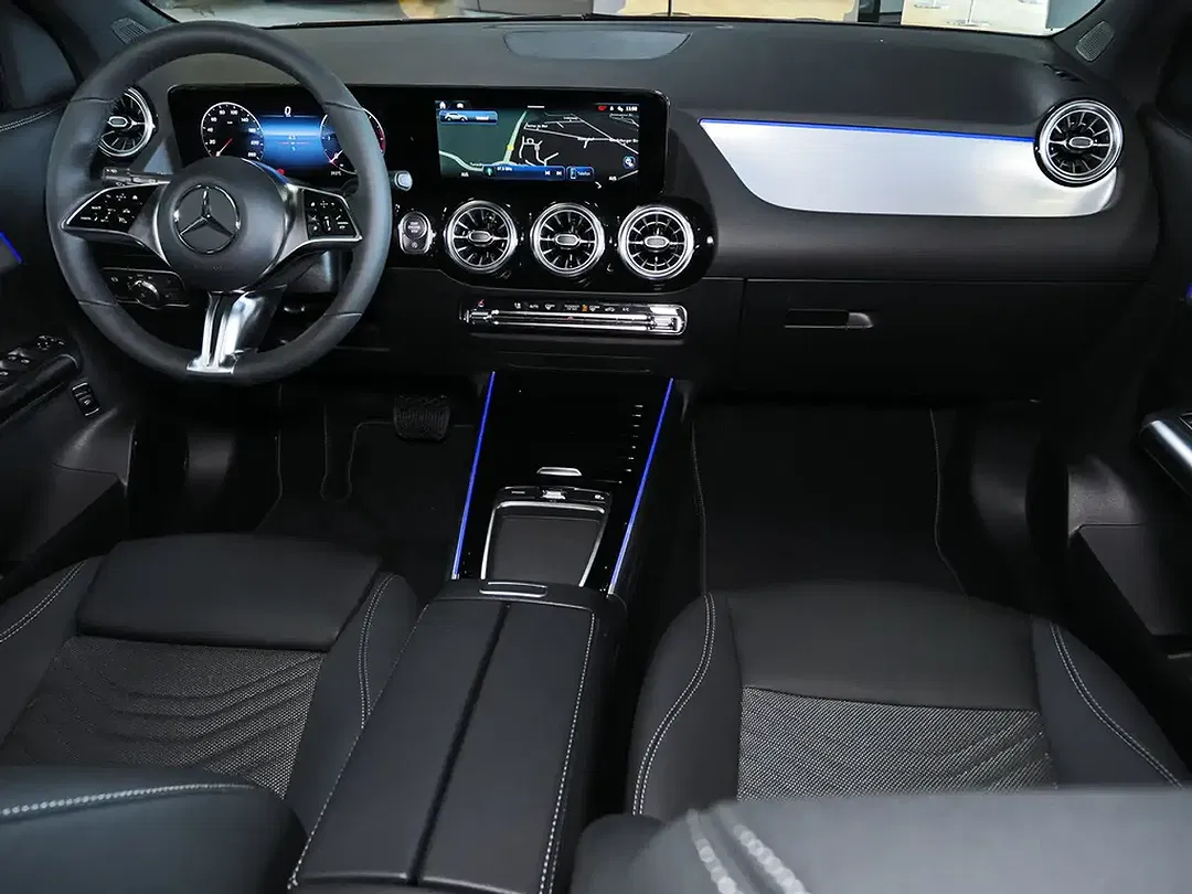 Mercedes-Benz GLA 180 Progressive Night - Thumbnail 11