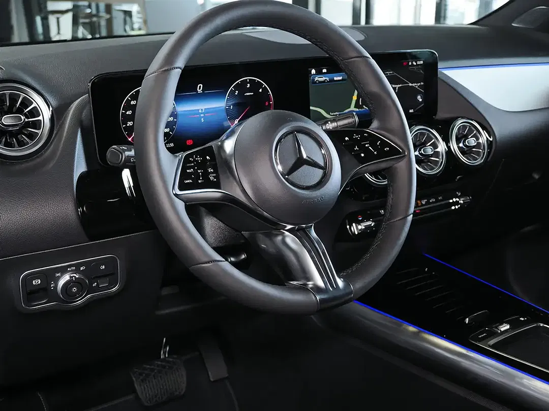 Mercedes-Benz GLA 180 Progressive Night - Thumbnail 7