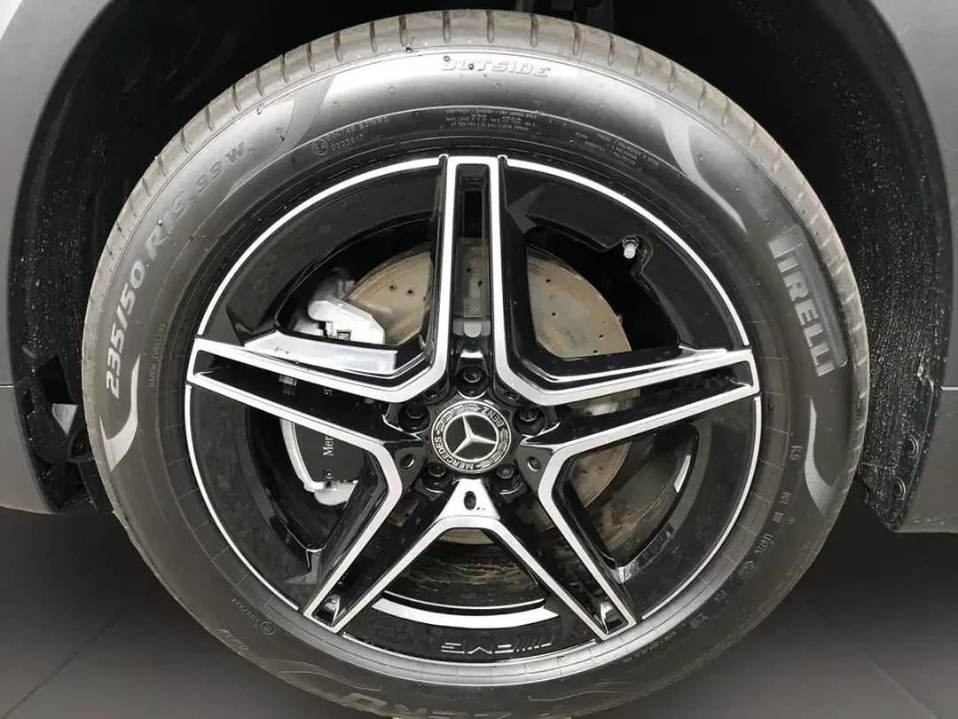 Mercedes-Benz GLB 200 Night - Thumbnail 8