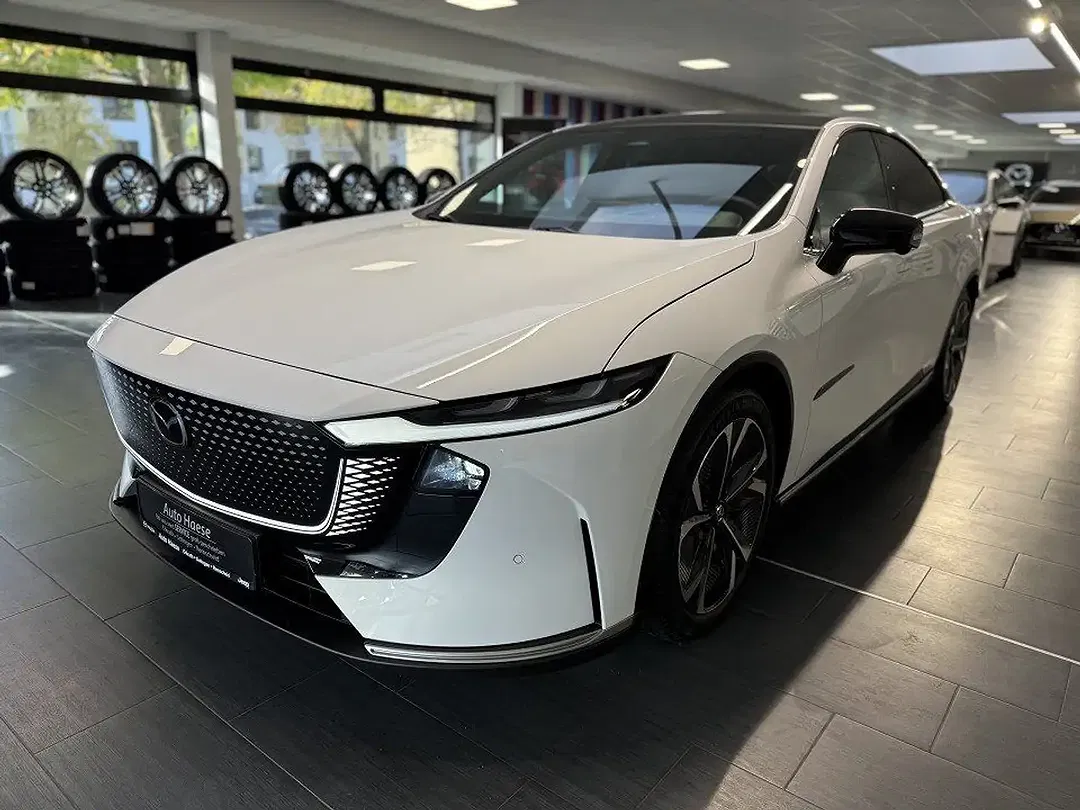 Mazda 6e EV Takumi - Thumbnail 3