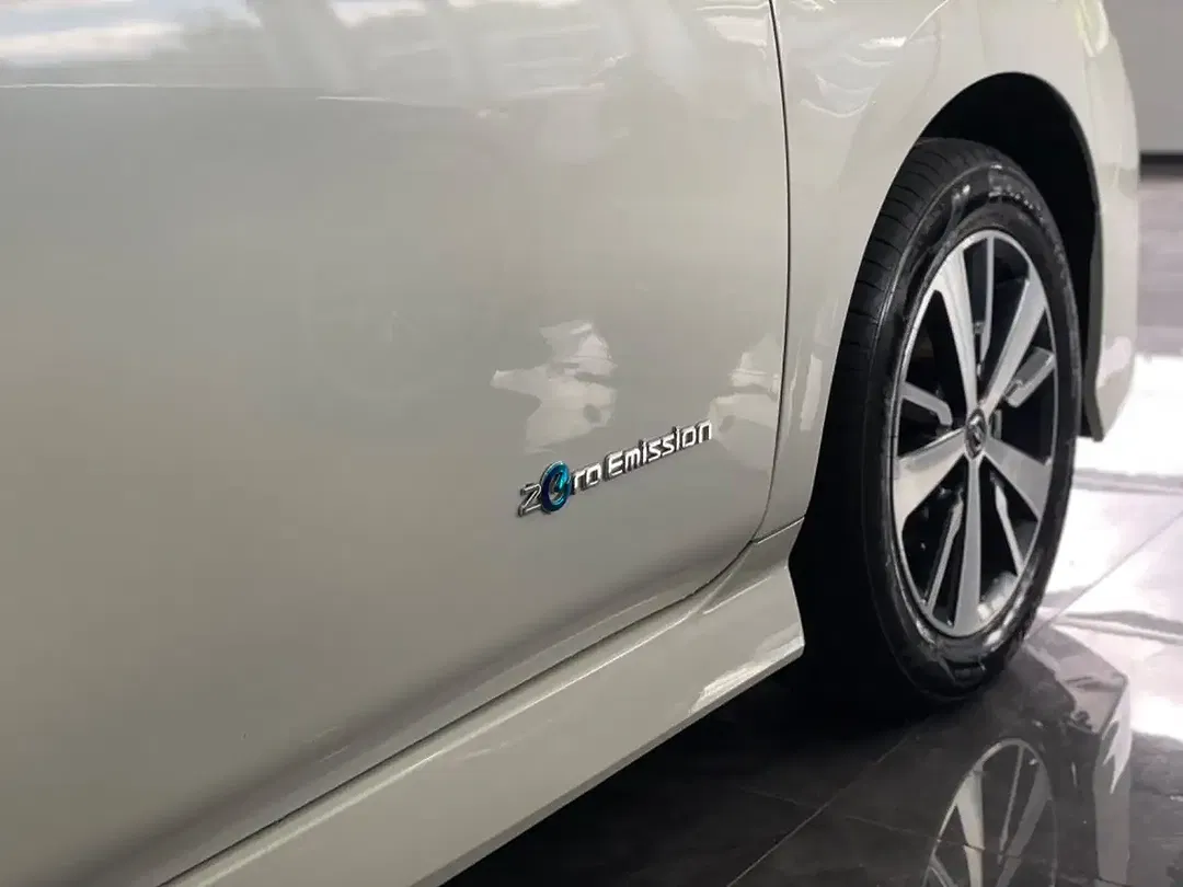 Nissan Leaf N-Connecta - Thumbnail 9