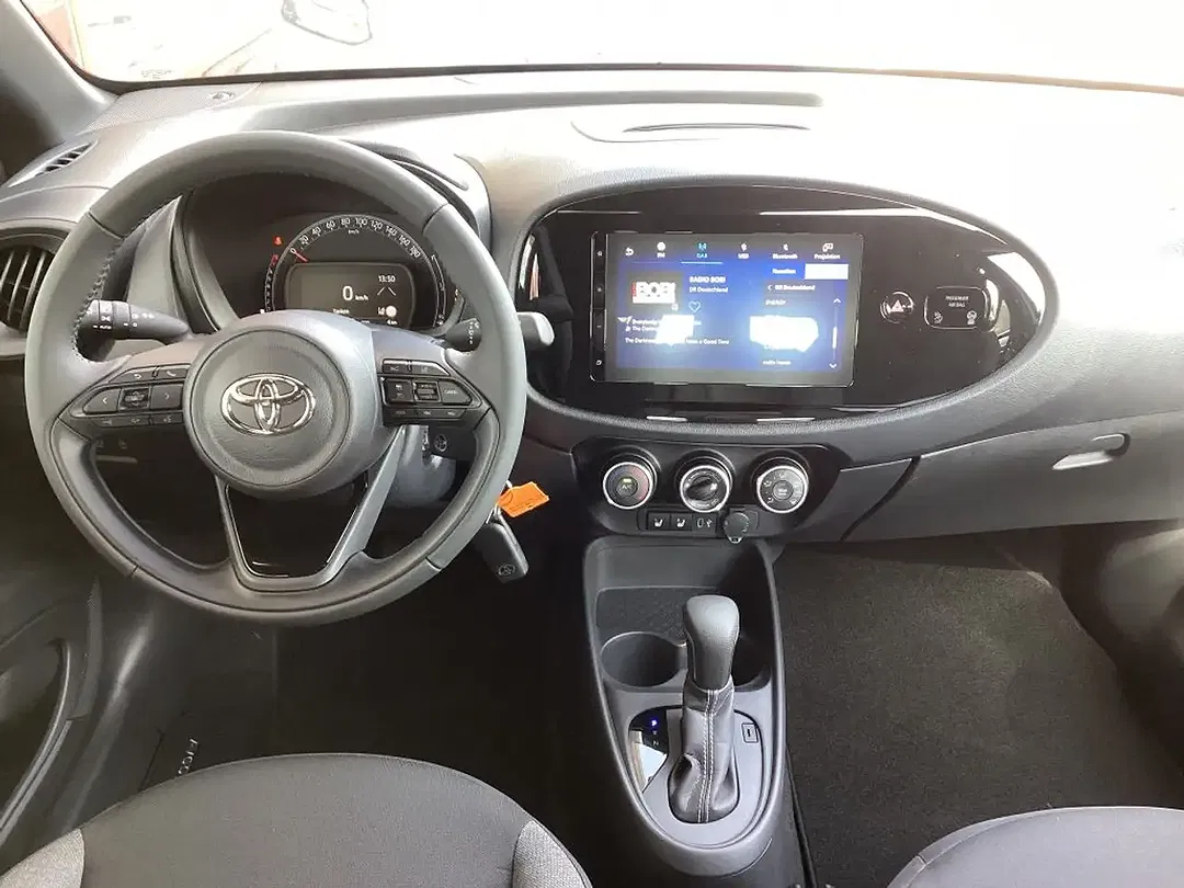 Toyota Aygo X CVT Business Edition - Thumbnail 7