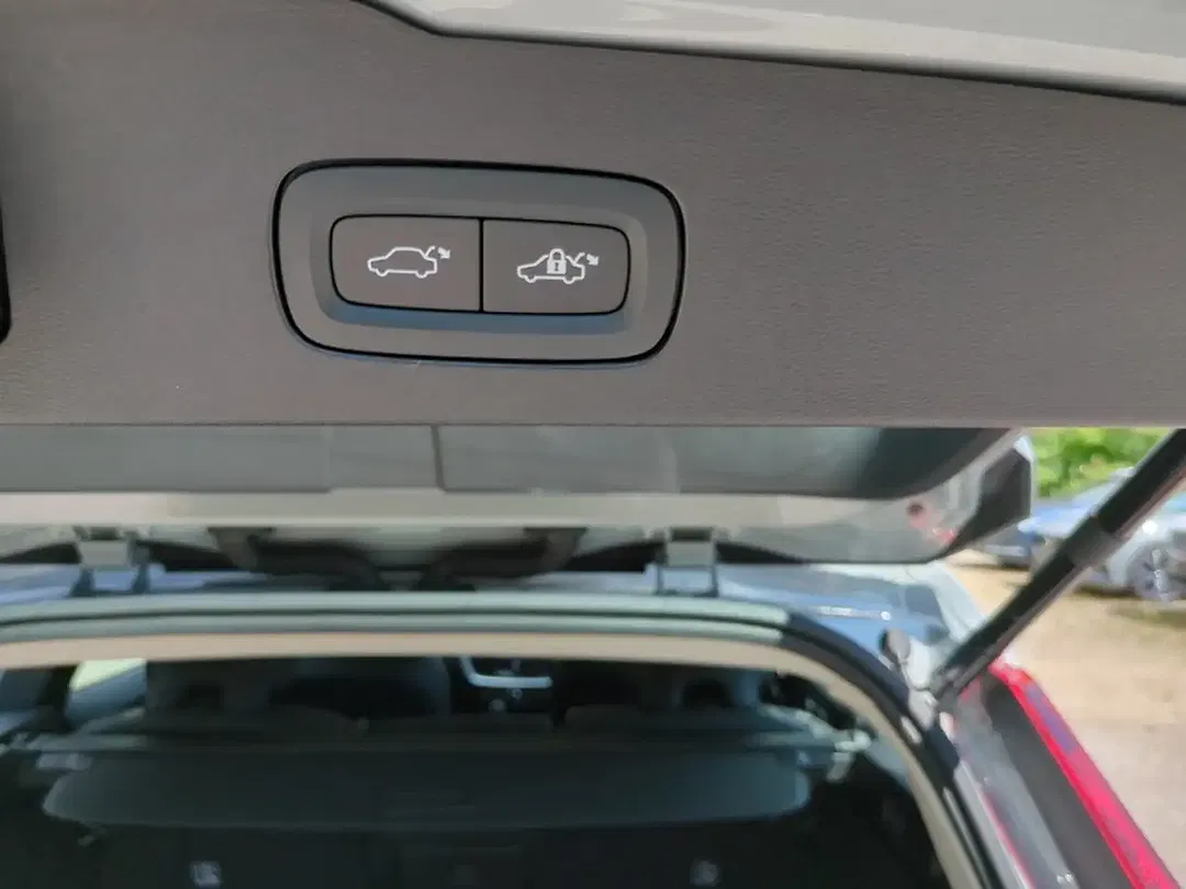 Volvo V60 Cross Country AWD Plus - Thumbnail 15