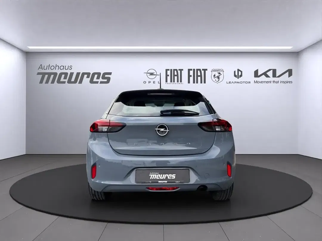 Opel Corsa 1.2 - Thumbnail 3