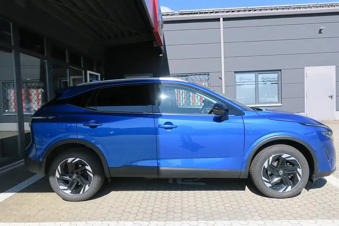 Nissan Qashqai 1.3 DIG-T MHEV Xtronic N-Connecta - Thumbnail 5
