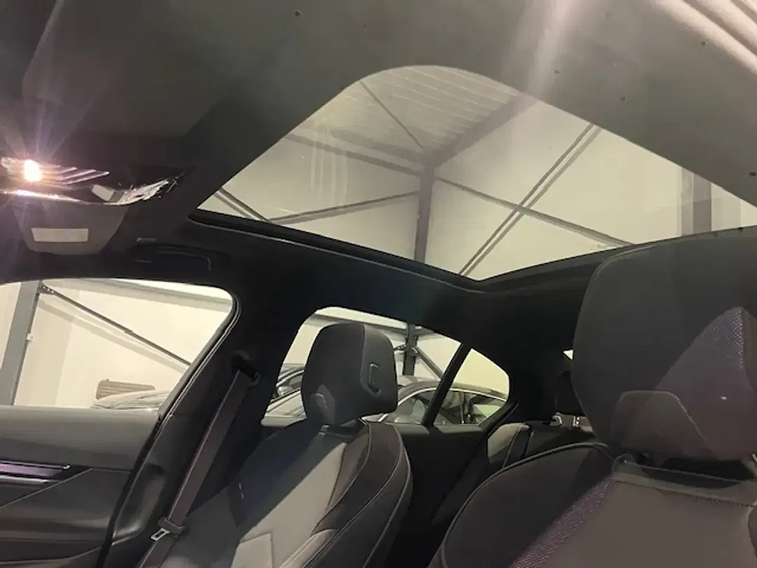 BMW i5 eDrive - foto 8