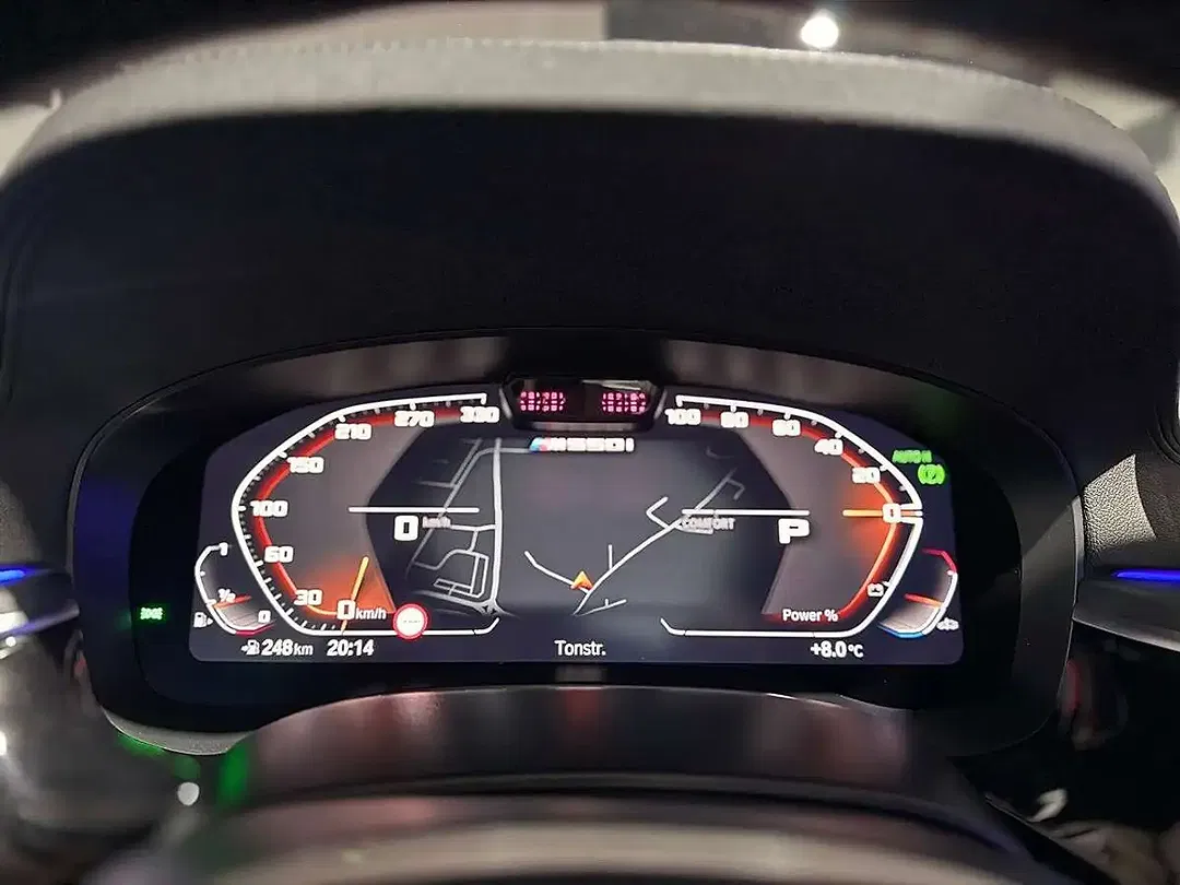 BMW M550 xDrive - Thumbnail 7