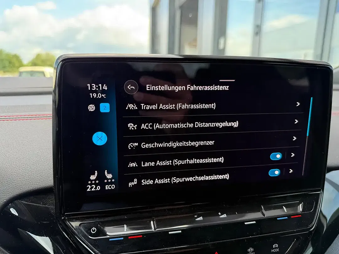 Volkswagen ID.4 4Motion - Thumbnail 9