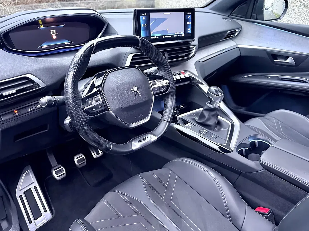 Peugeot 3008 GT Line - Thumbnail 11