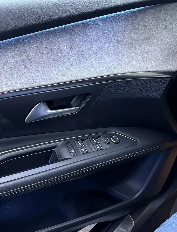 Peugeot 3008 GT Line - Thumbnail 12