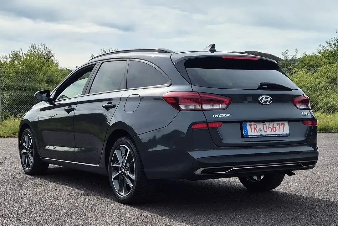 Hyundai i30 cw GO - Thumbnail 3