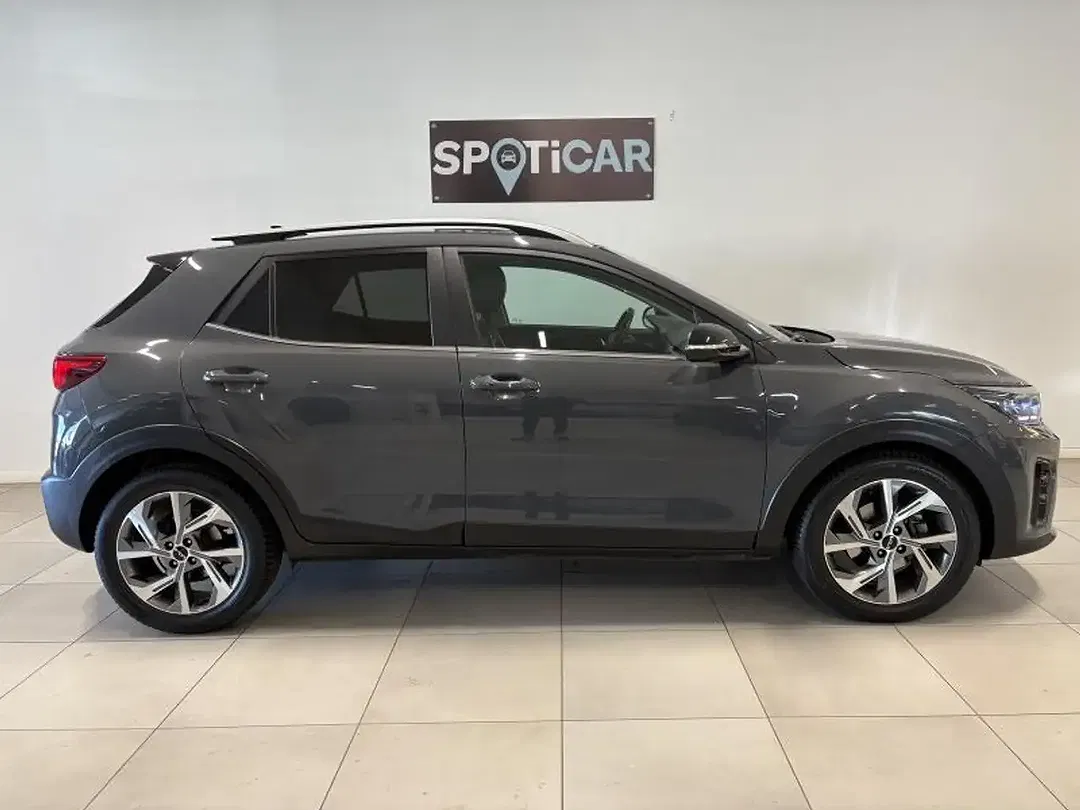 Kia Stonic - Thumbnail 6
