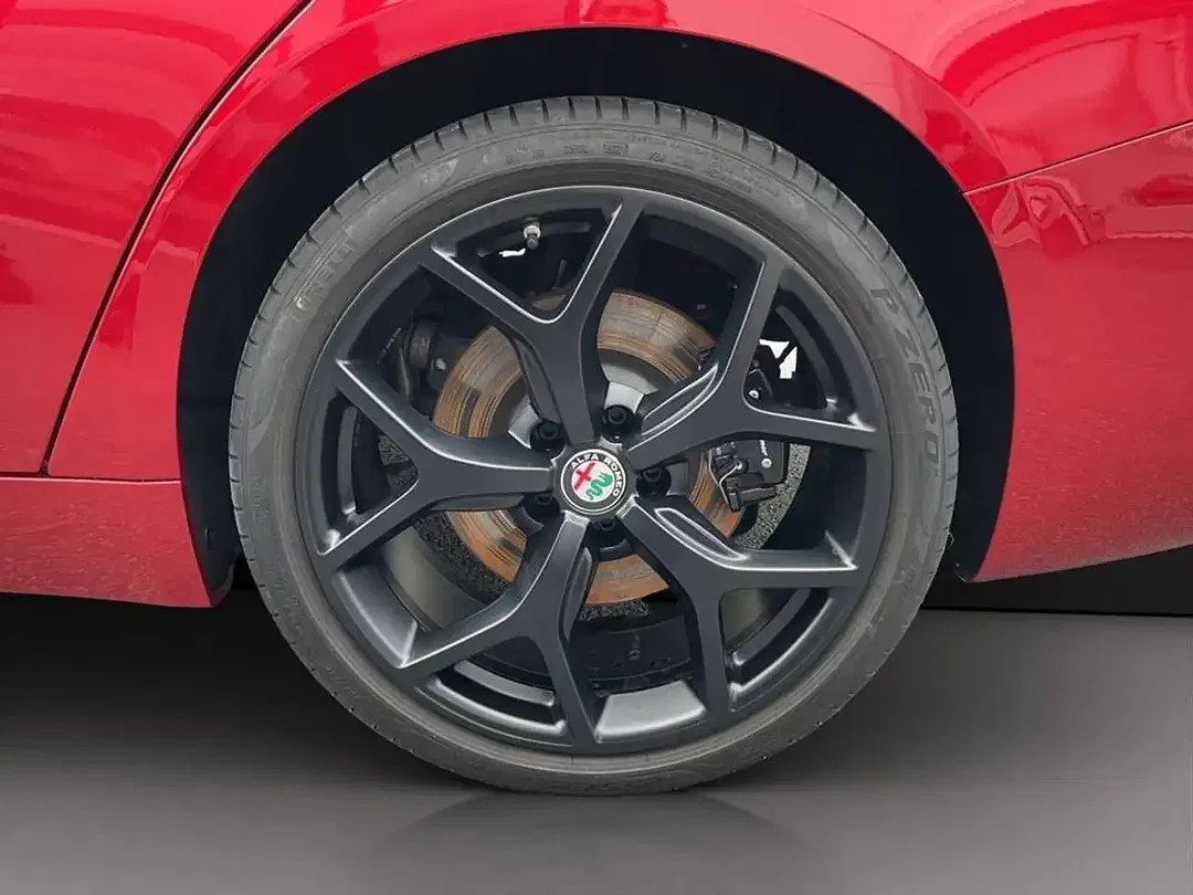 Alfa Romeo Giulia 2.2 Diesel 6C Villa d'Este - Thumbnail 11