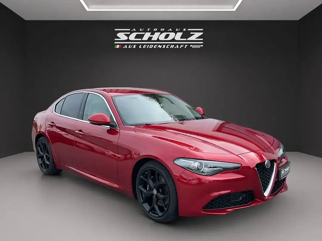 Alfa Romeo Giulia 2.2 Diesel 6C Villa d'Este - Thumbnail 3