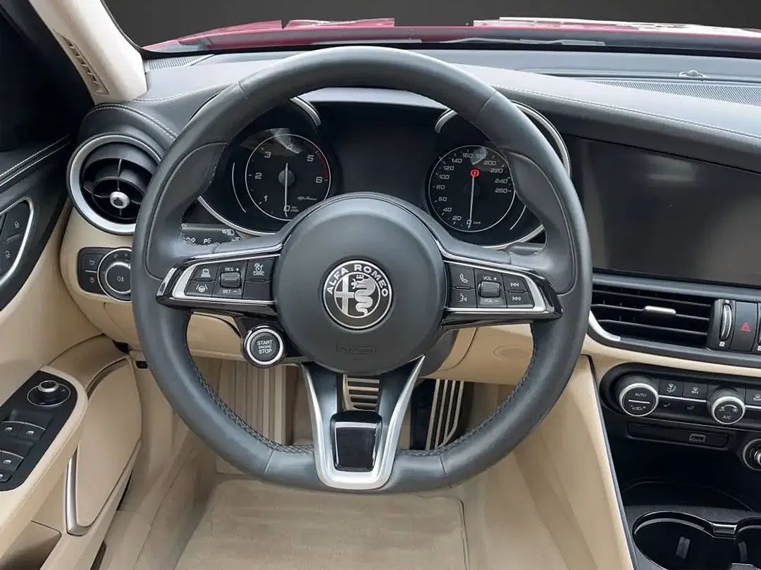 Alfa Romeo Giulia 2.2 Diesel 6C Villa d'Este - Thumbnail 7