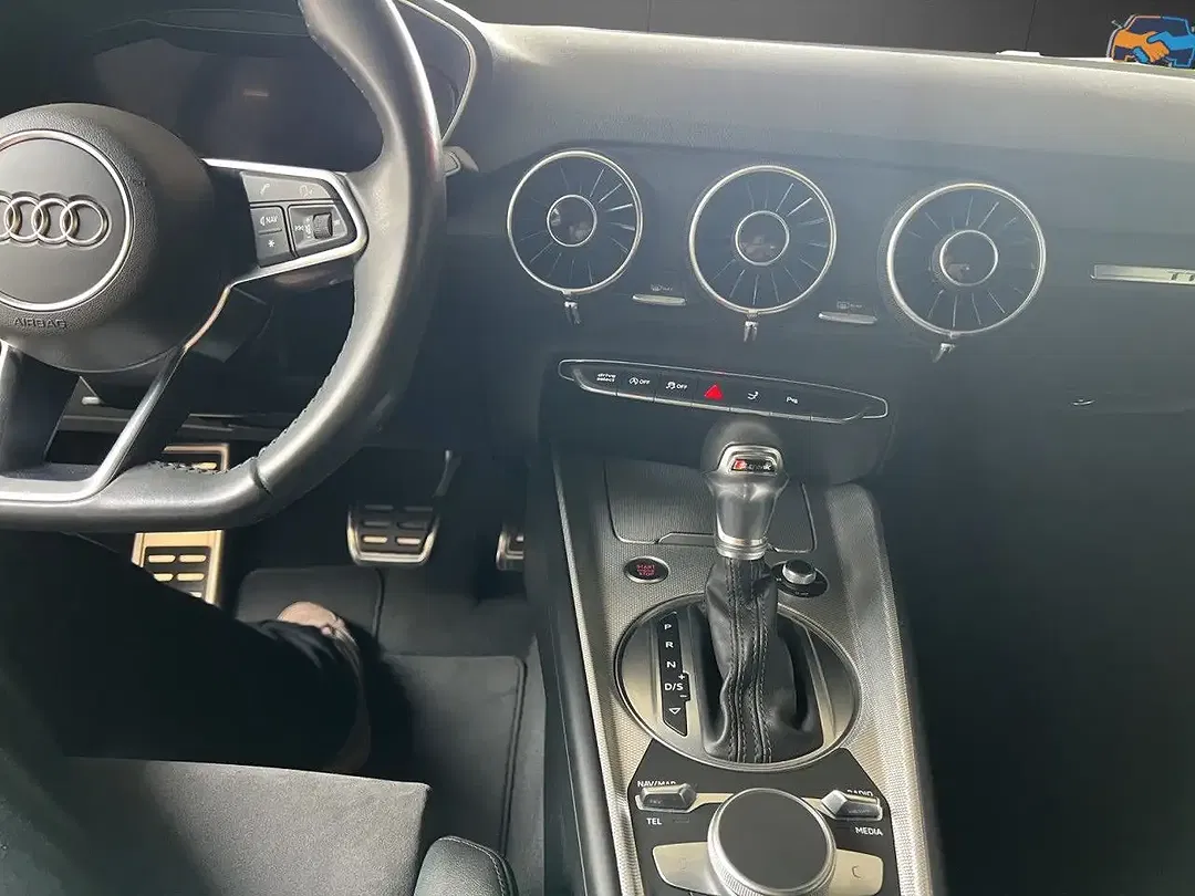 Audi TT 2.0 TFSI S tronic Roadster - Thumbnail 7