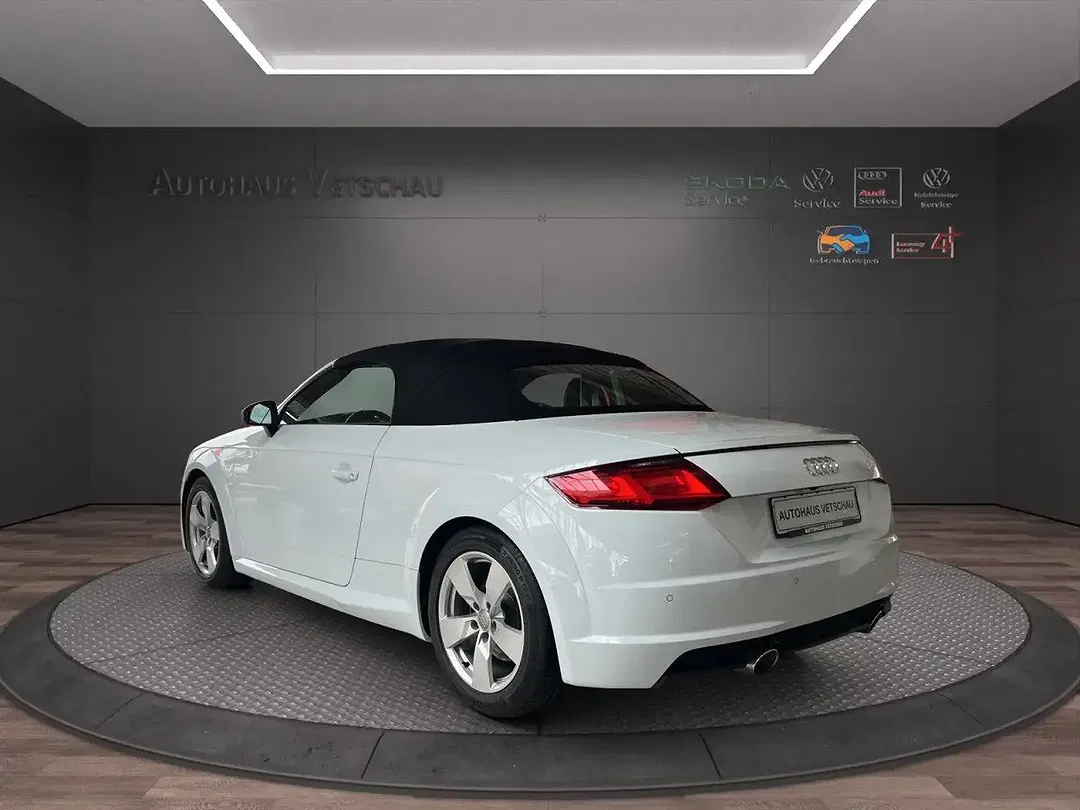 Audi TT 2.0 TFSI S tronic Roadster - Thumbnail 3