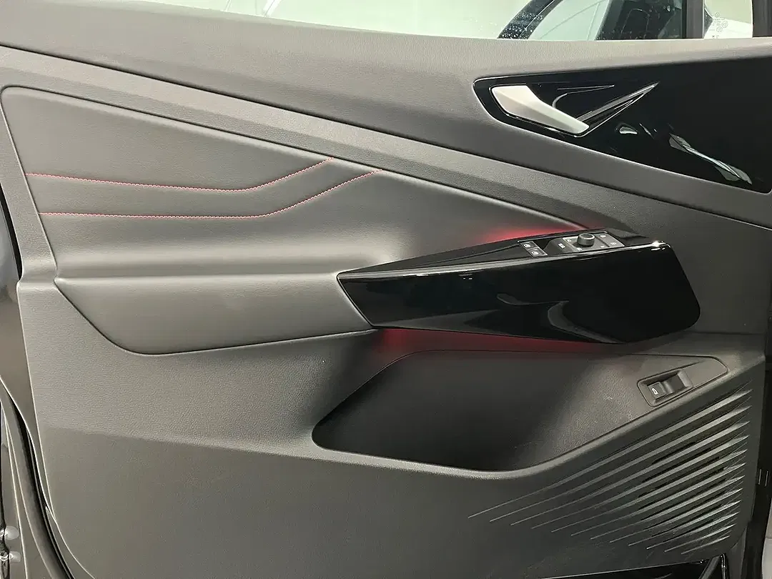 Volkswagen ID.4 4Motion IQ.Drive - Thumbnail 11