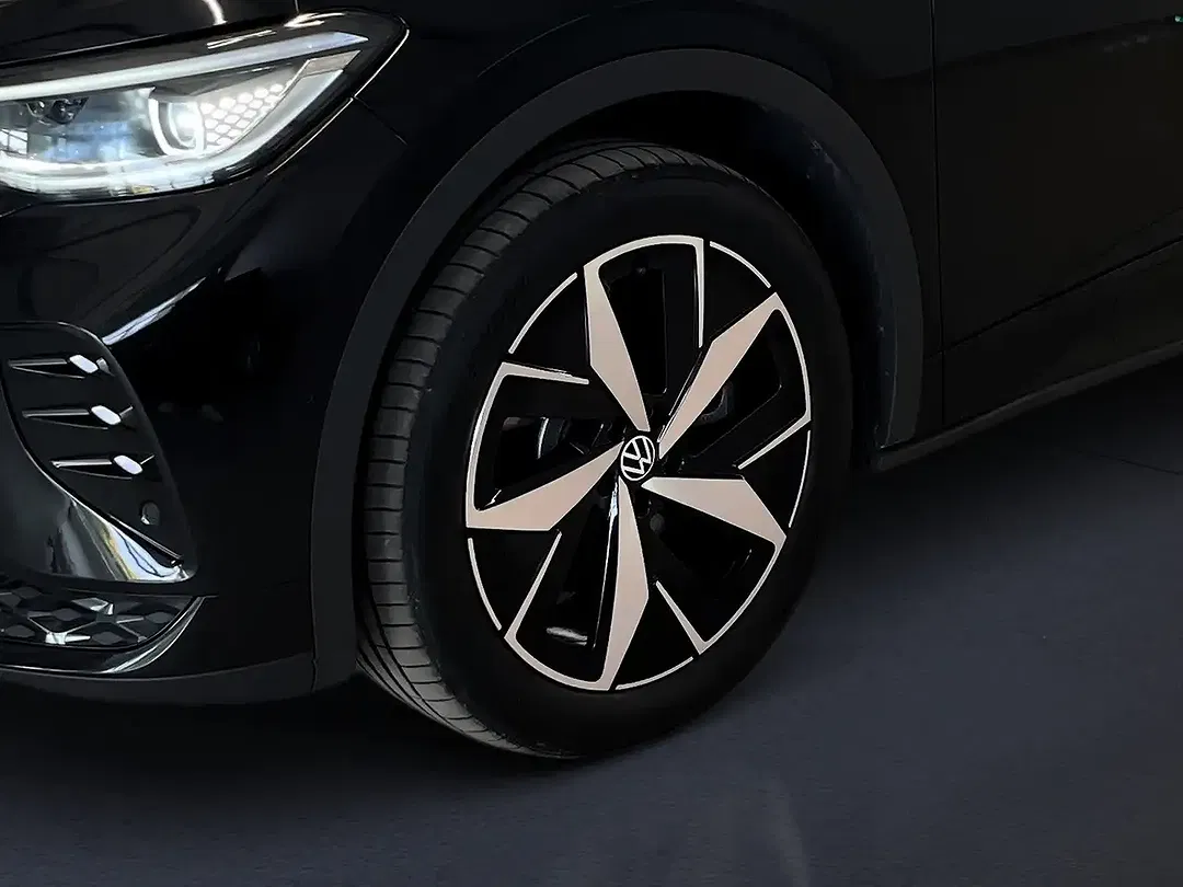 Volkswagen ID.4 4Motion IQ.Drive - Thumbnail 13