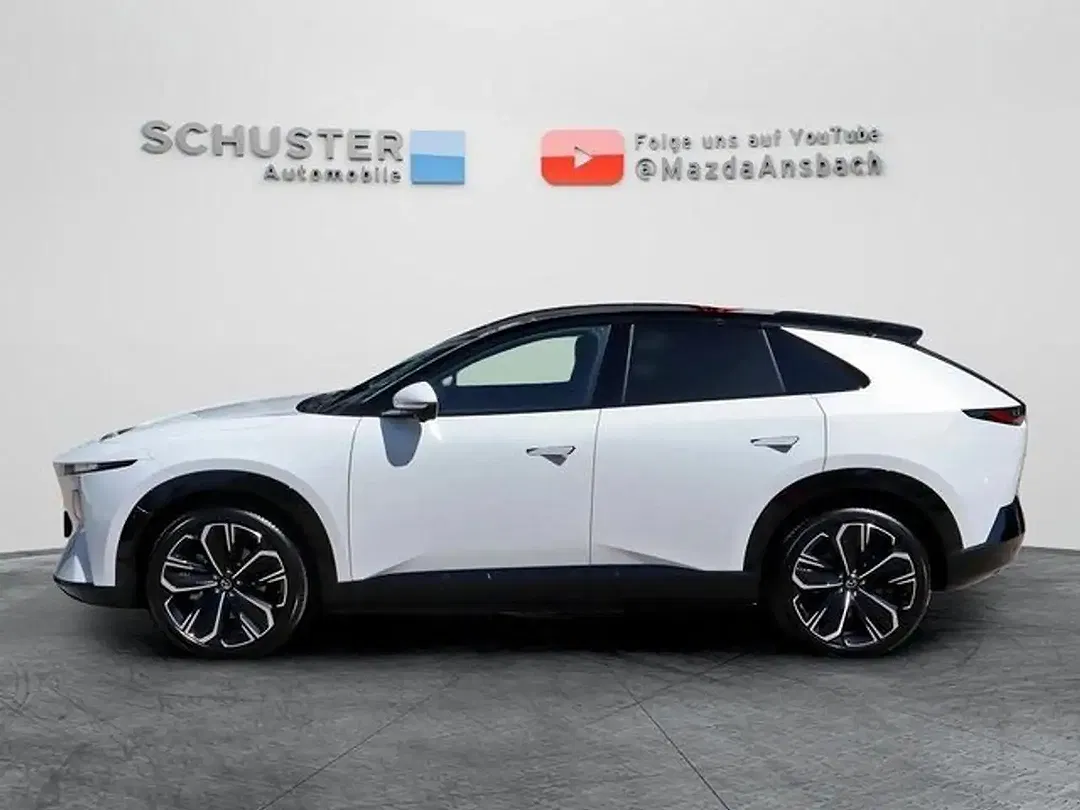 Mazda CX-6e Takumi - Thumbnail 3