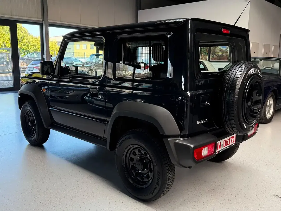 Suzuki Jimny 1.5 AllGrip Comfort - Thumbnail 4