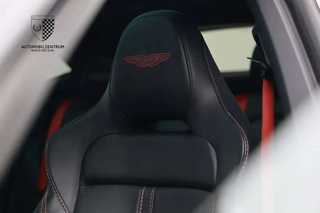 Aston Martin DBX 707 - Thumbnail 14