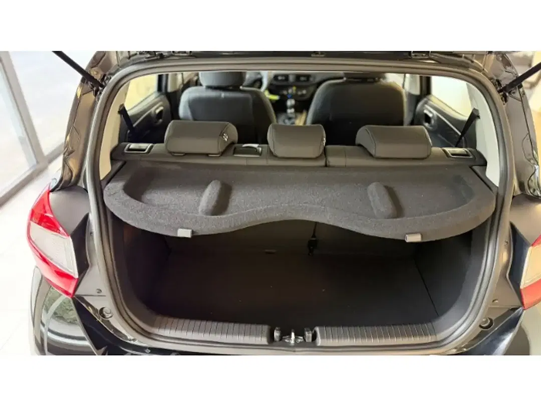 Hyundai i10 Trend - Thumbnail 7