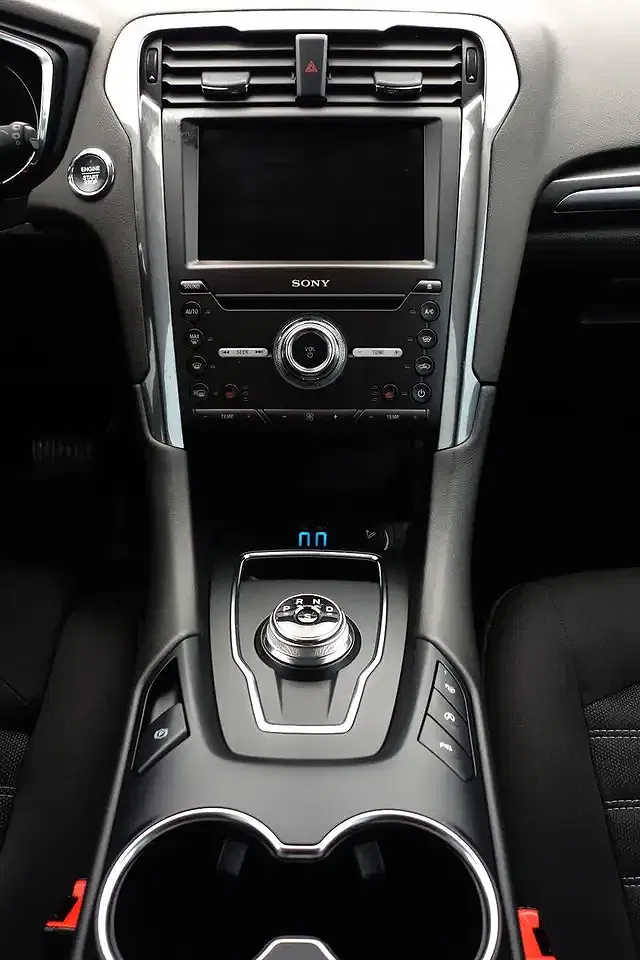 Ford Mondeo AUT Titanium - Thumbnail 18