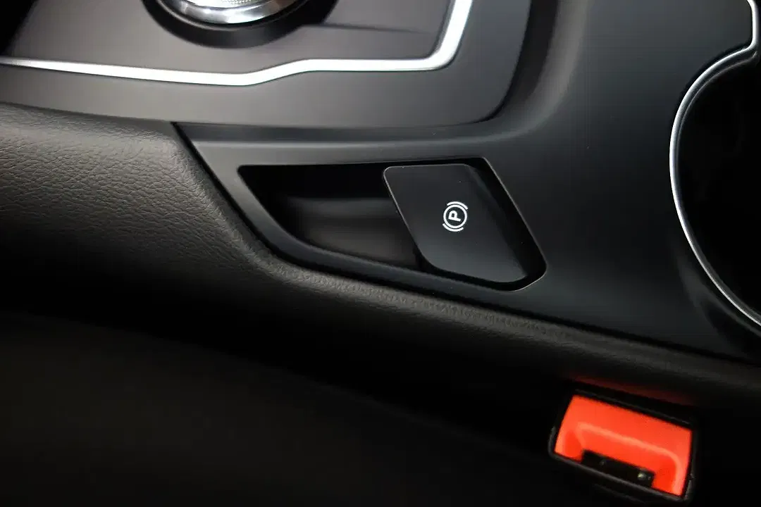 Ford Mondeo AUT Titanium - Thumbnail 21