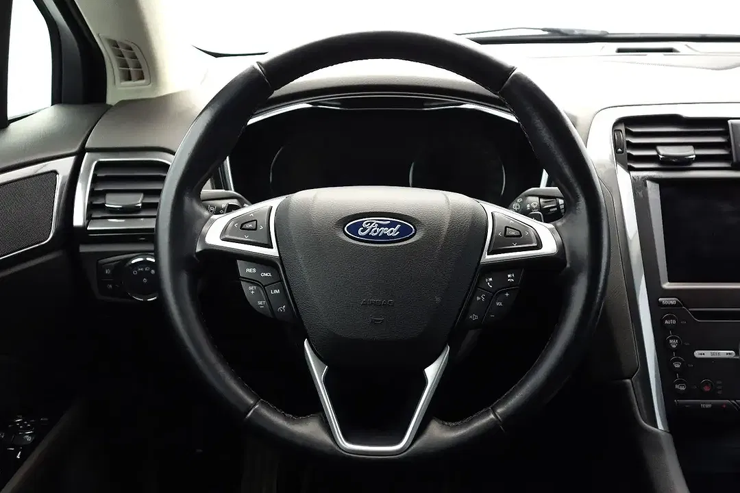 Ford Mondeo AUT Titanium - Thumbnail 23