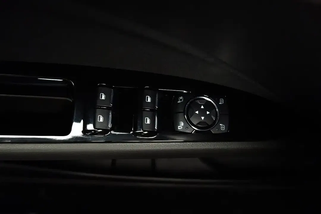 Ford Mondeo AUT Titanium - Thumbnail 26